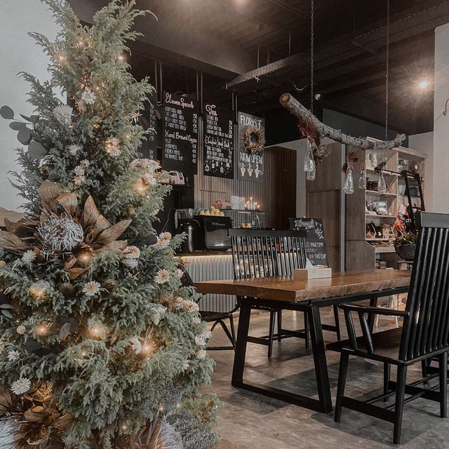 Elowen Flower & Coffee