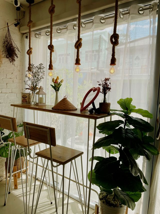 Cocoa Chic Cafe, a cozy space for traveler