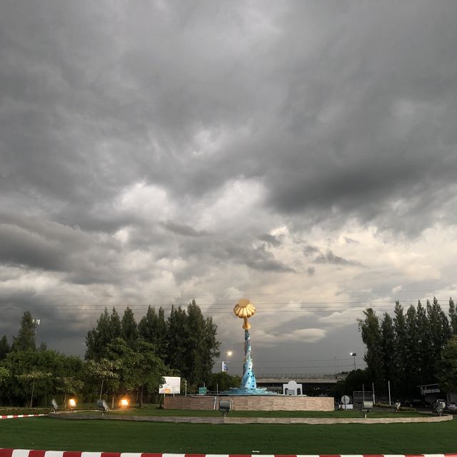 culturewalk at Golden Dhammakaya Temple 