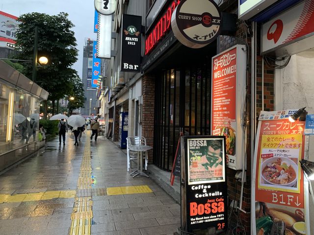 札幌　おすすめグルメ　カレーショップ　S エスのスープカレーが優しくて絶品❗️