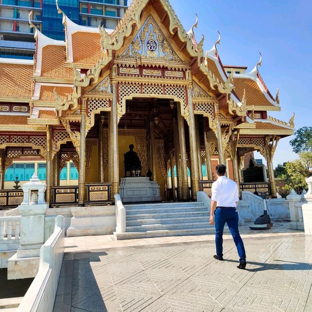 ไหว้พระวัดระฆังโฆสิตาราม