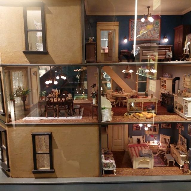 The Museum of Dolls' Houses, Games and Toys