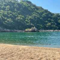 Idyllic beach cove on Dapeng peninsula