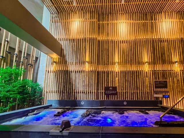 Let's Relax Onsen and Spa Thonglor