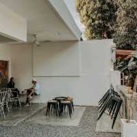 sekaruang cafe