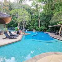 รีสอร์ทสวยริมทะเล ใกล้สนามบินภูเก็ต