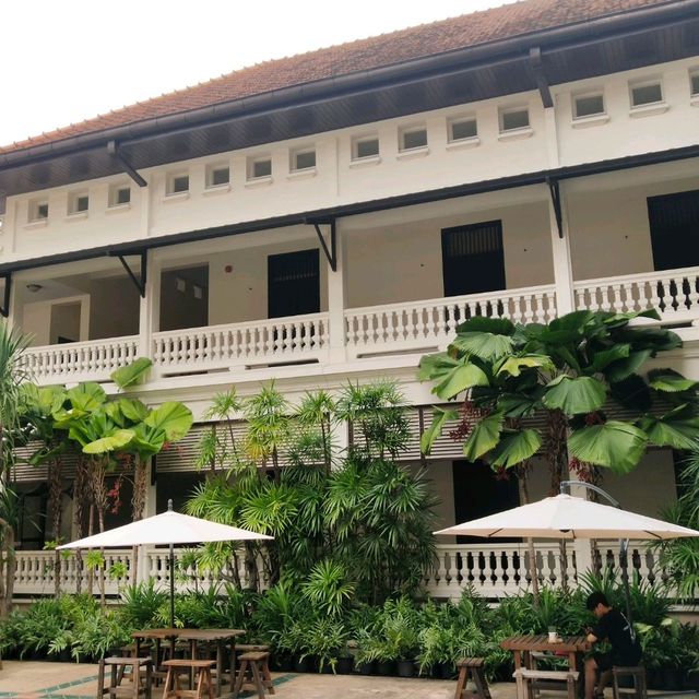 เสพศิลป์ กินกาแฟ...Gallery Drip Coffee Chiang Mai