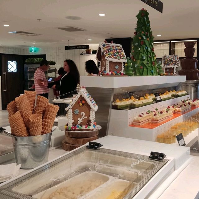 Buffet at Eight Kitchen, Cordis, Auckland