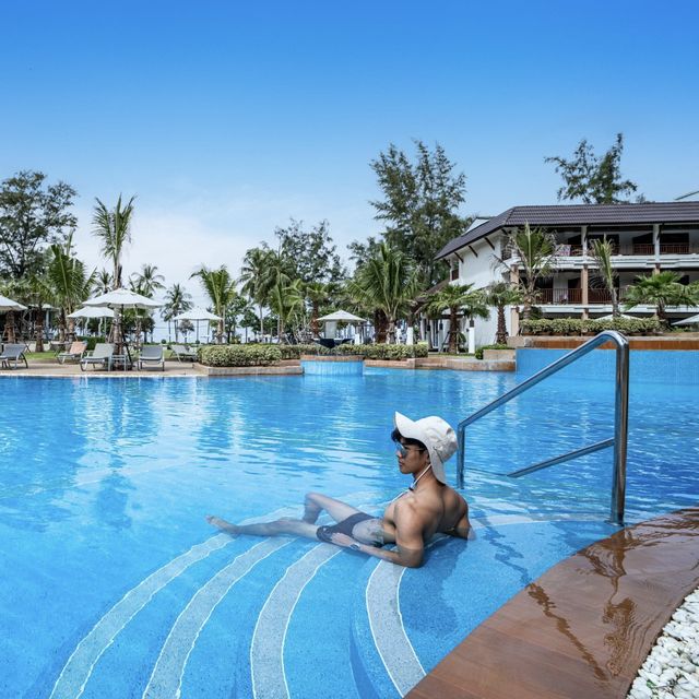 Katathani Phuket Beach Resort พักชิลวิวทะเลสวย