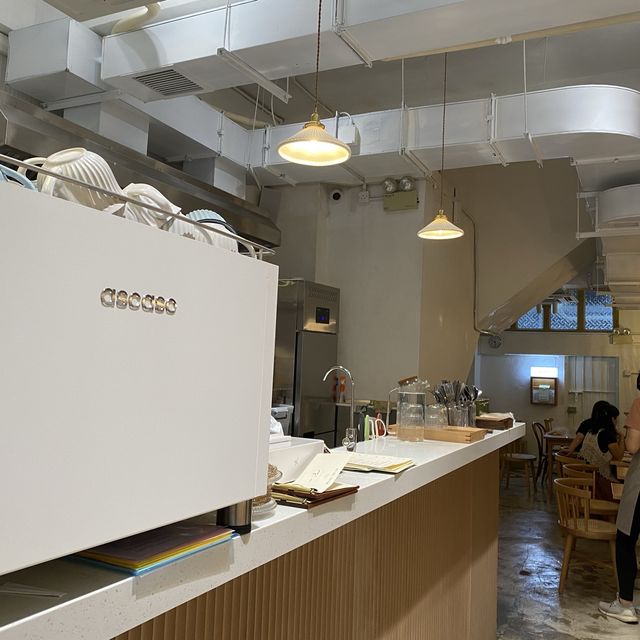 寵物友好打卡Cafe | 大角咀一浪