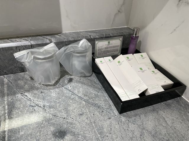 有着歷史的印記的六國酒店