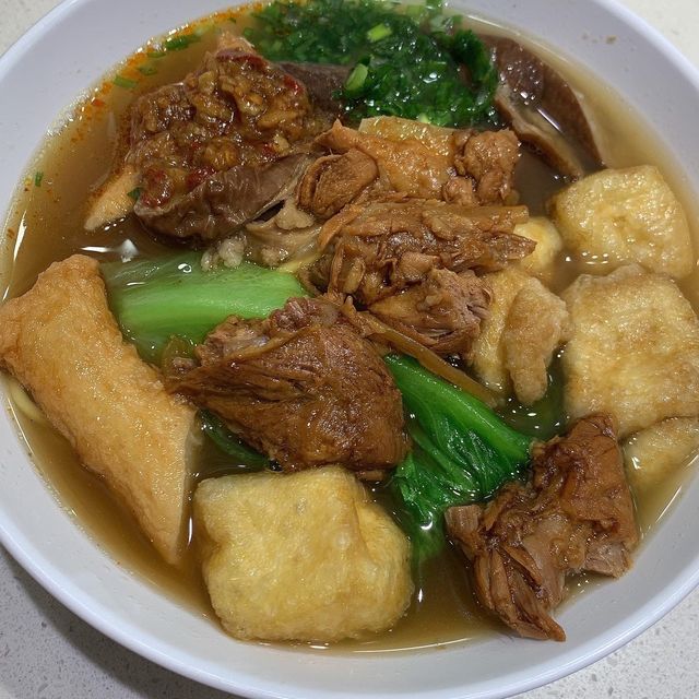 《我食車仔麵喇🍜》 《我食車仔麵喇🍜》