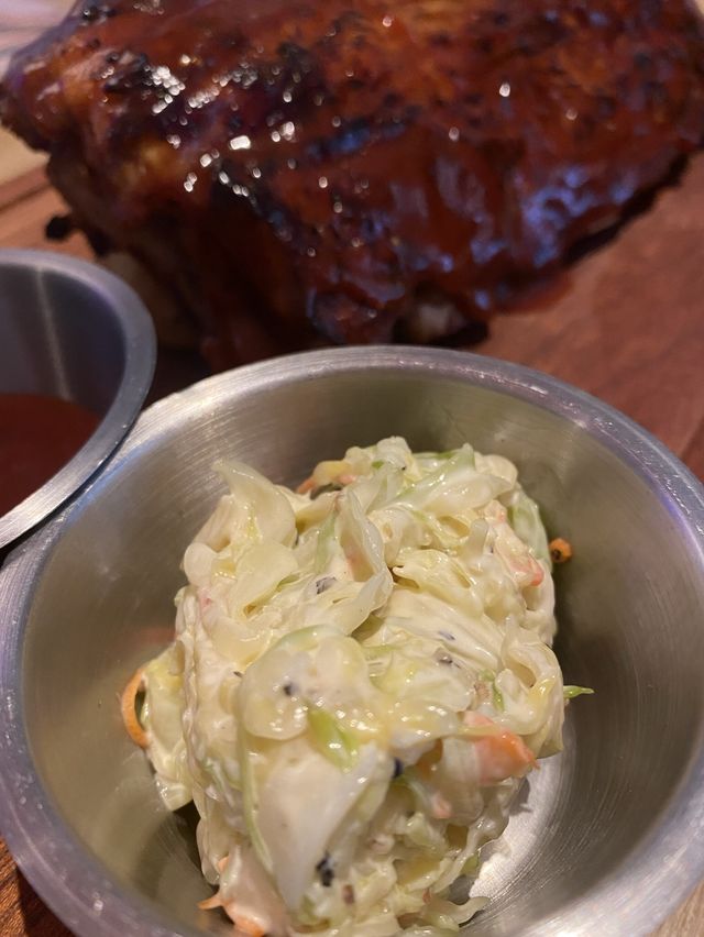一點也沒有「窮」感的爆餡高質窮孩魚柳三文治
