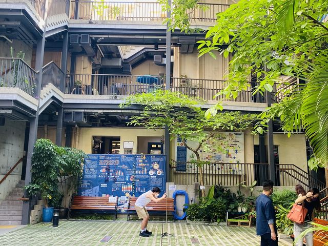 藍屋後花園｜押行設計泰隱秘泰好FEEL小店