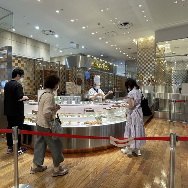 名古屋高島屋　クラブハリエ