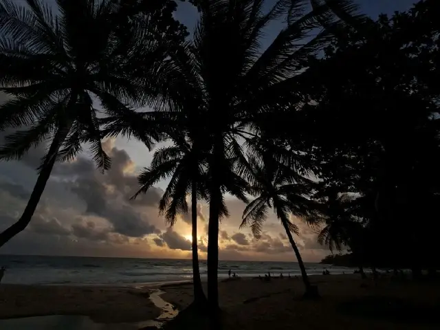 SURIN BEACH : LOCAL SUNSET SPOT