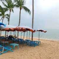 หาดจอมเทียน