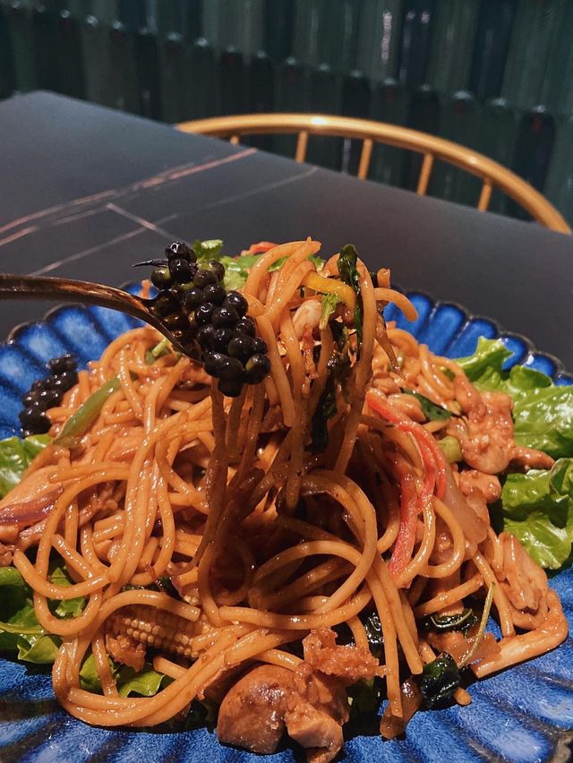 【銅鑼灣】喺呢度搵到泰國嘅味道!  正式泰國師傅主理！  菜式配料豐富!