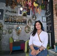 พาชมแกลอรี่ลับในคาเฟ่ย่านลาดกระบัง