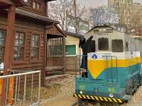다양한 볼거리 레트로 감성 경암동 철길마을 🛤️