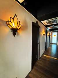 Massage palace 
