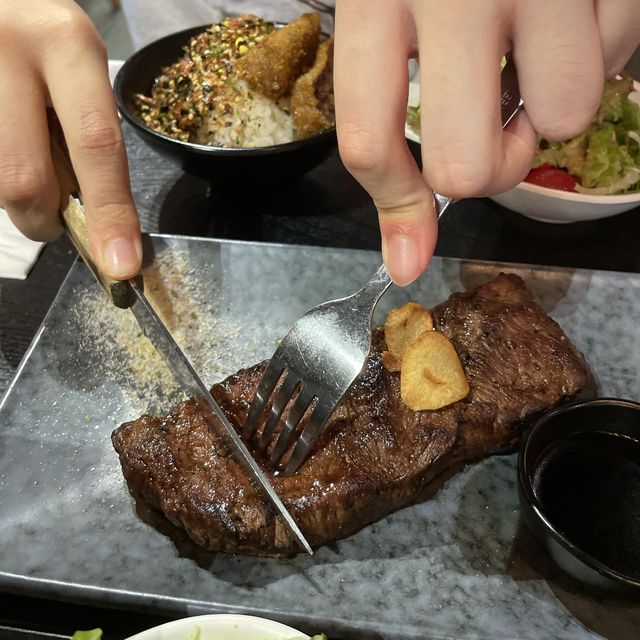 超豐富食到飽曬嘅銅鑼灣日本扒房😍