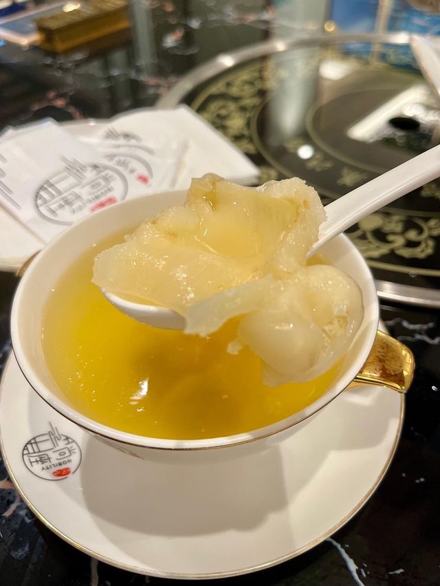 滿足片皮鴨龍蝦套餐