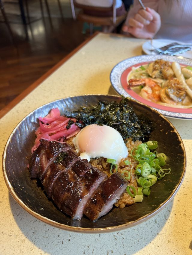 何蘭正真係幾鬼正
