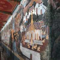 Visit the Grand Palace in Bangkok 
