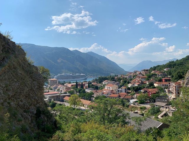 黑山景點-科托爾堡壘