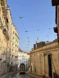 Stroll with kids - Blind Walk in Lisbon District!