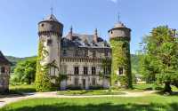 Mountain town Oloron-Sainte-Marie - the heart of the 15th province of France.