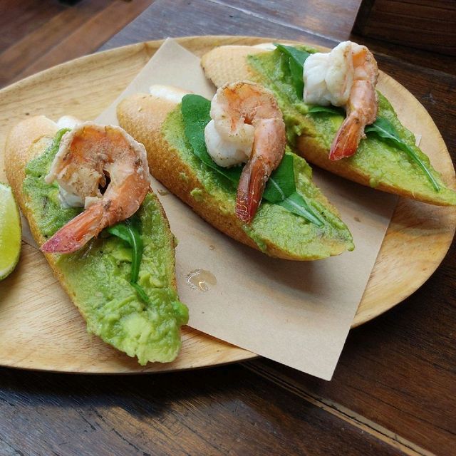 คาเฟ่เคโอบี (Café K.O.B) 