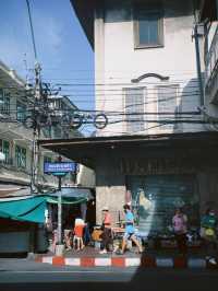 ตลาดขายผ้าขนาดใหญ่ในกรุงเทพ “พาหุรัด”