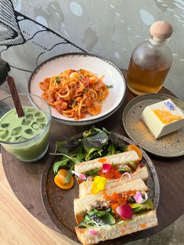 🖤深水埗水泥打卡Cafe🖤