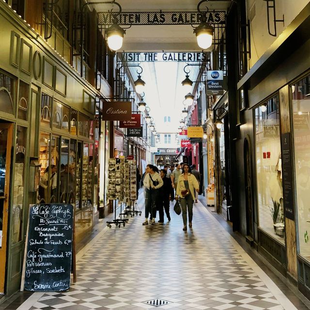 Cultural streets in Paris 