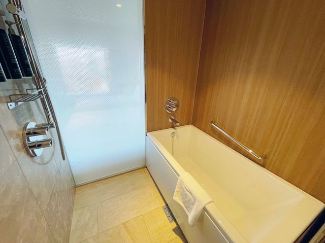 【愛知】ヒルトン名古屋 26階ツインプレミアムエグゼクティブルーム