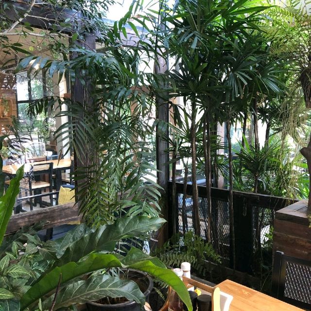 คาเฟ่เคโอบี (Café K.O.B) 