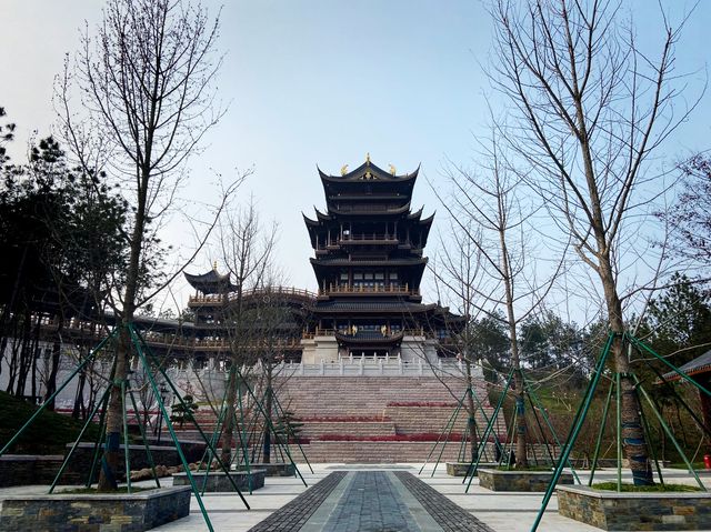 Jimingshan Park in Yiwu