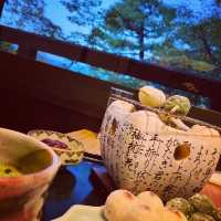京都で大人気！自分でお団子を焼ける和カフェ🍡2021年オープン祇園八坂店