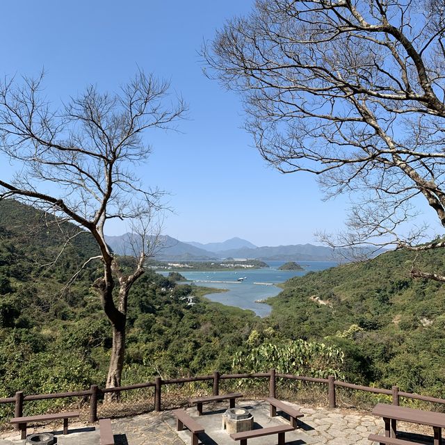 香港日落美景 🌄- 彎曲山 