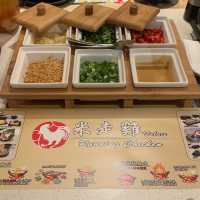 銅鑼灣雞煲專門店🐓必點火焰麻辣雞煲