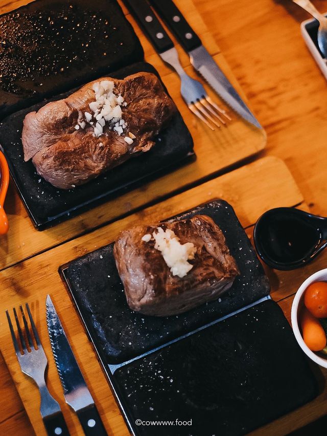 【#旺角美食：意想不到嘅平民扒房🦪✨】