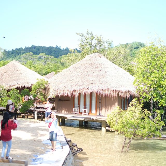 [ที่พัก] The blue sky Resort @ เกาะพยาม จ.ระนอง