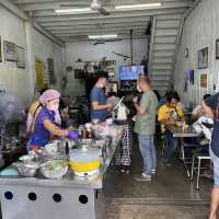 ก๋วยเตี๋ยวเอ็นเนื้อ- หมู เจ๊เจียบ