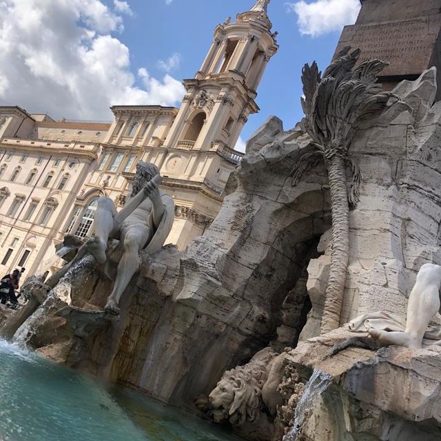 Admire the fountains at Piazza Navona