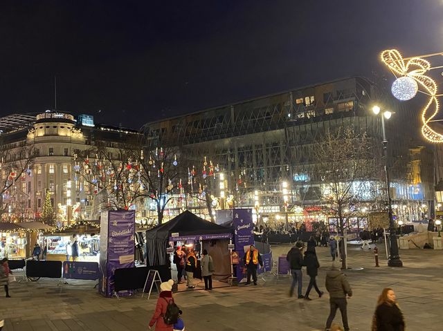 VOROSMARTY CHRISTMAS MARKET