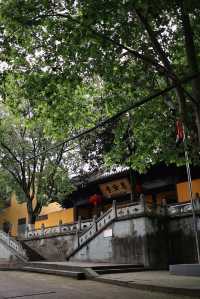 The three sculptures in the Chenghuang Temple in Shaoxing Shengzhou are truly stunning, worthy of being the number one building in Xishan.