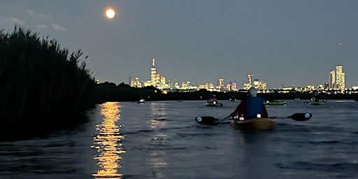 Hackensack Riverkeeper's Guided Moonlight Kayak Tours | River Barge Park and Marina