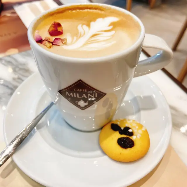 【美食】悠閒嘆杯Rose Latte